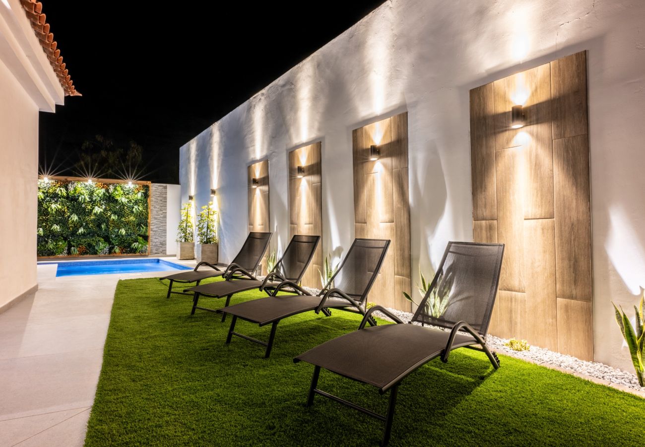 Villa en San Miguel de Abona - LUXURY VILLA LIBELLILE  Villa en San Miguel de Abona - LUXURY VILLA LIBELLILE