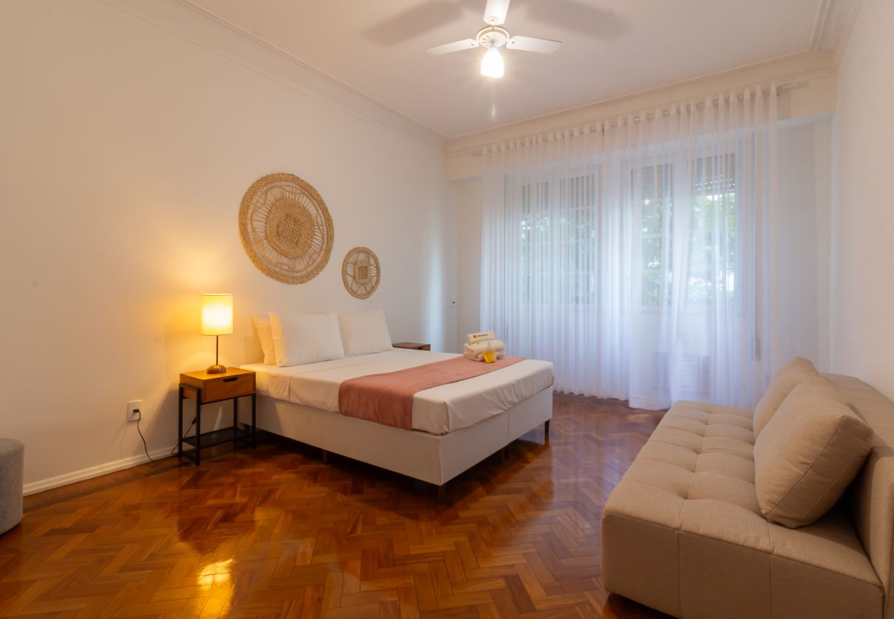 Apartamento en Rio de Janeiro - Espacio y confort en Copacabana | D405
