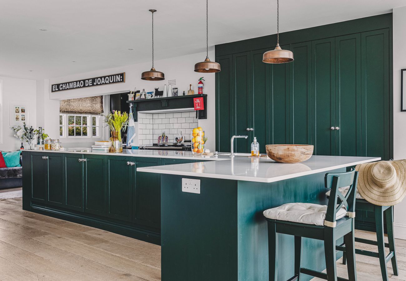 Casa en Dartmouth - Little Redlap – Grand Coastal Estate with Sea Views & Walled Gardens