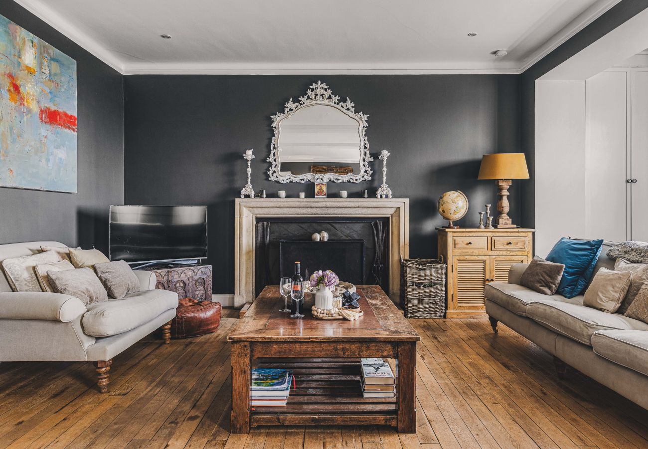 Casa en Dartmouth - Little Redlap – Grand Coastal Estate with Sea Views & Walled Gardens