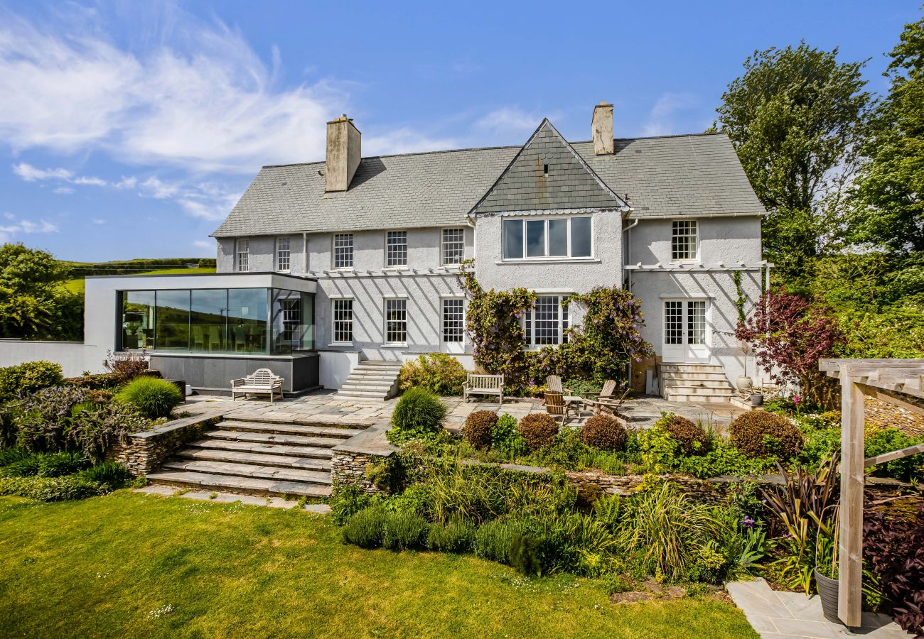 Casa en Dartmouth - Little Redlap – Grand Coastal Estate with Sea Views & Walled Gardens
