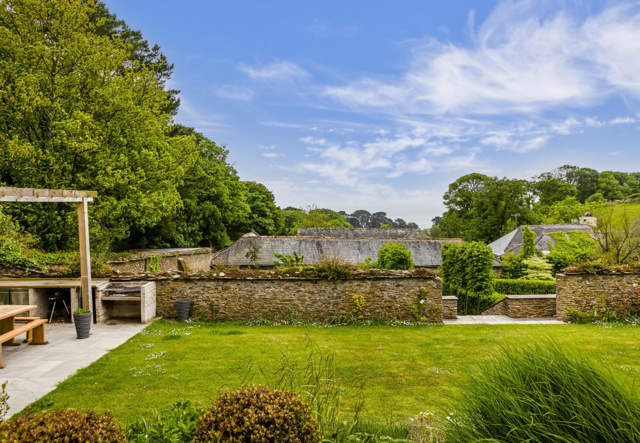 Casa en Dartmouth - Little Redlap – Grand Coastal Estate with Sea Views & Walled Gardens