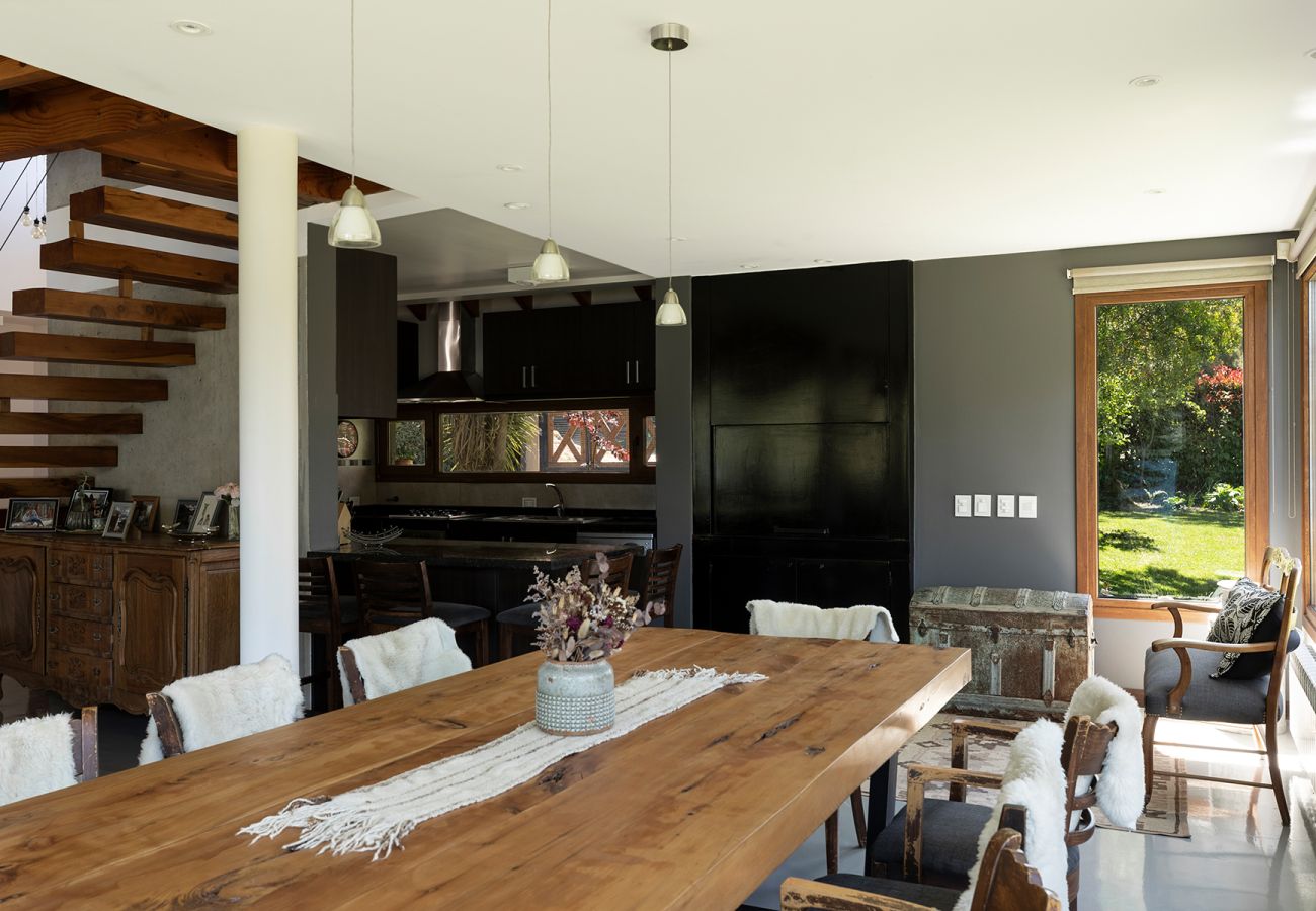 Casa en San Carlos de Bariloche - Casa con costa al lago Gutiérrez en Bariloche