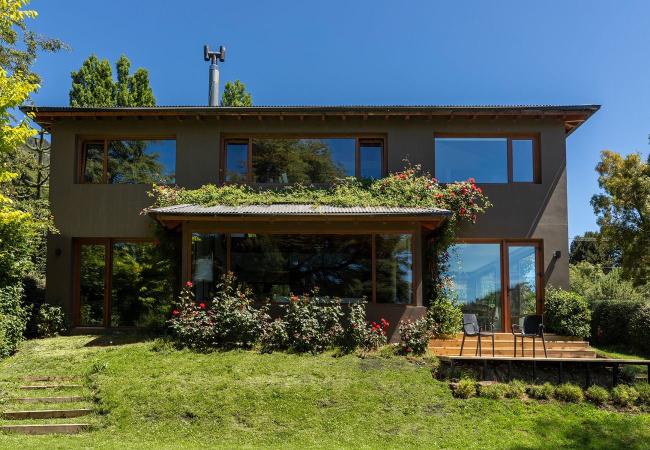 Casa en San Carlos de Bariloche - Casa con costa al lago Gutiérrez en Bariloche