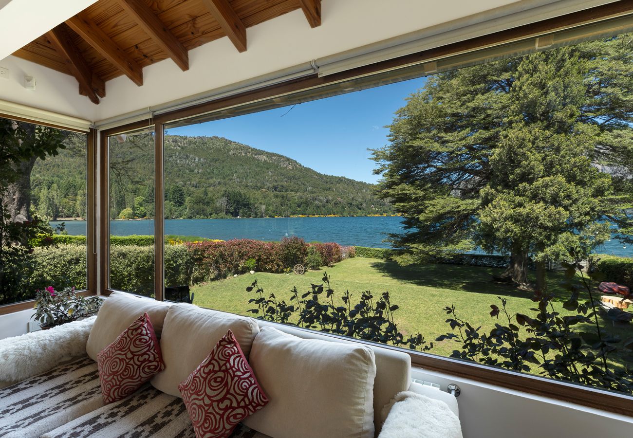 Casa en San Carlos de Bariloche - Casa con costa al lago Gutiérrez en Bariloche