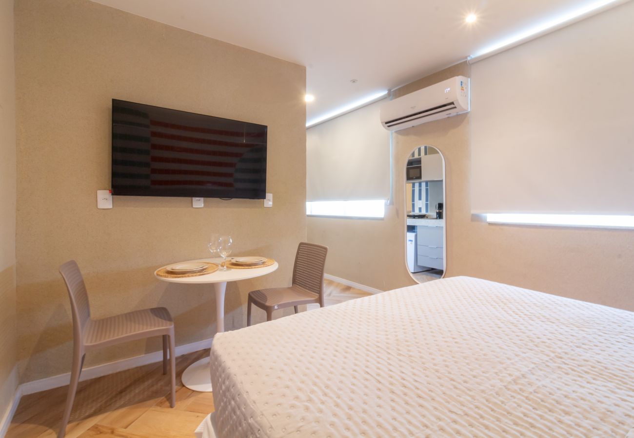 Apartamento en Rio de Janeiro - Acogedor a pocos pasos de la playa de Copacabana | Q13 e 16