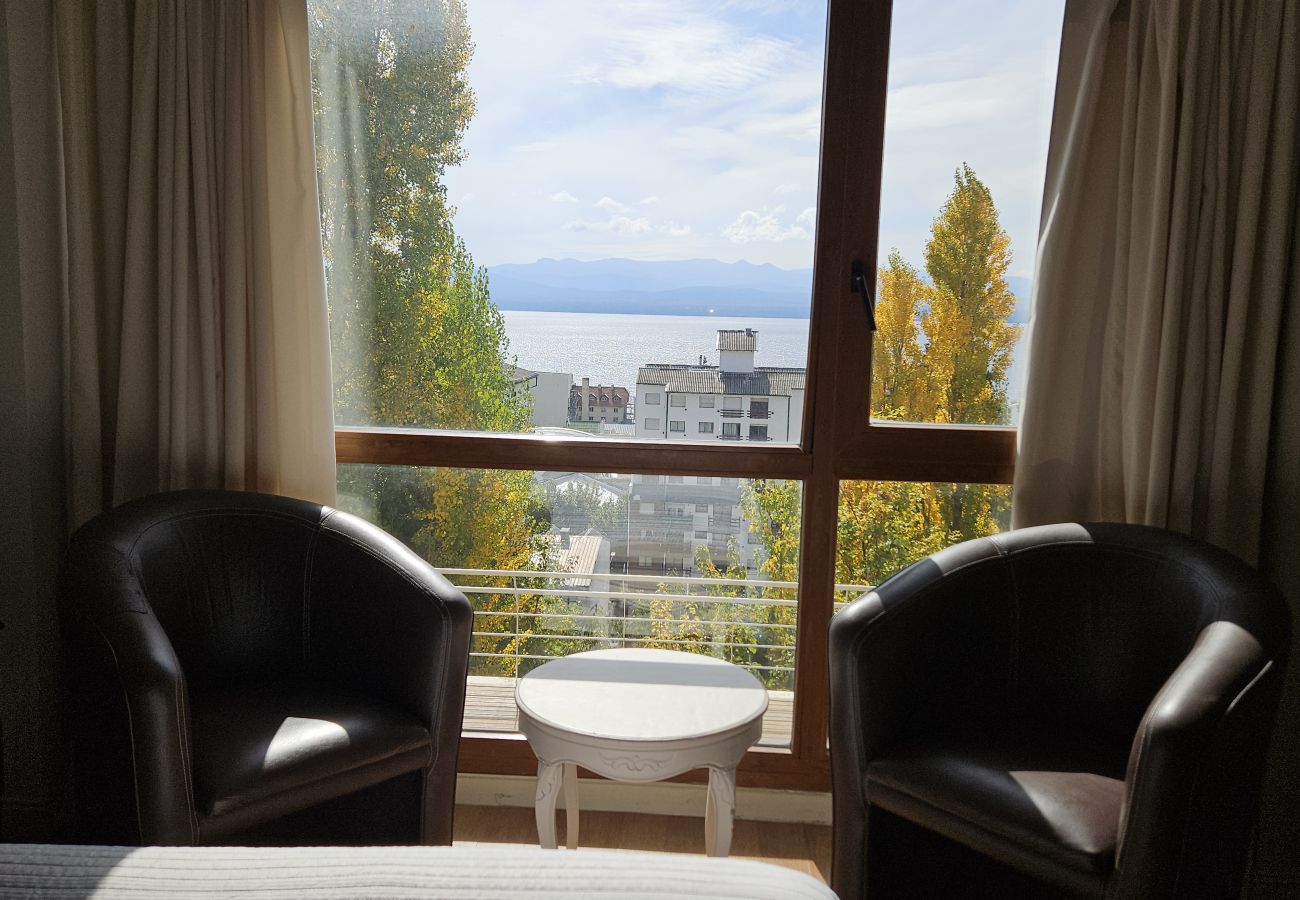 Estudio en San Carlos de Bariloche - Terrazas del lago I F con vista al lago Nahuel Huapi