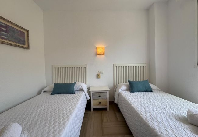 Apartamento en Playa de Gandía - AIGUABLAVA 8-7-15 Apartamento en Playa de Gandía - AIGUABLAVA 8-7-15