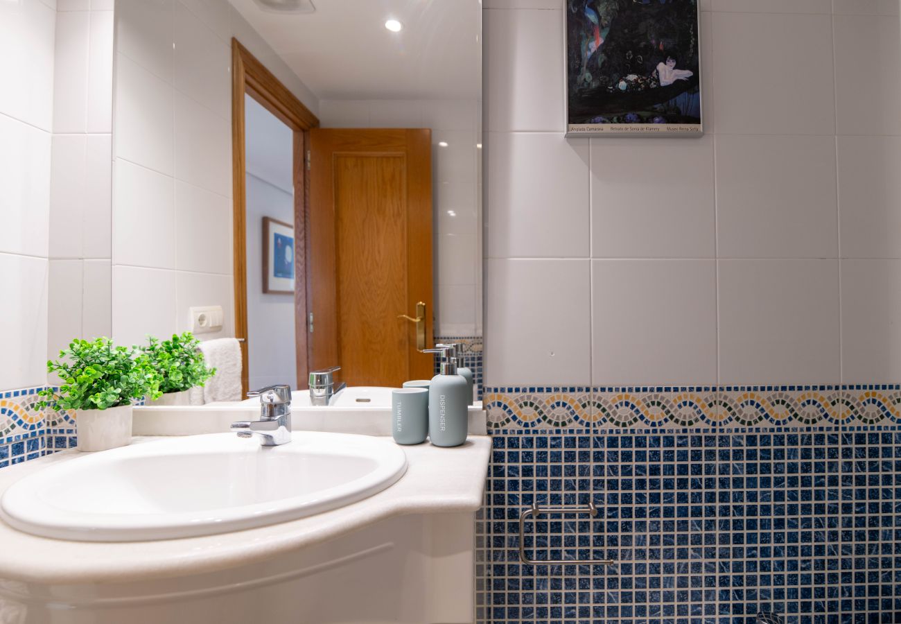 Apartamento en Playa de Gandía - AIGUABLAVA 8-7-15 - alquiler solo familias