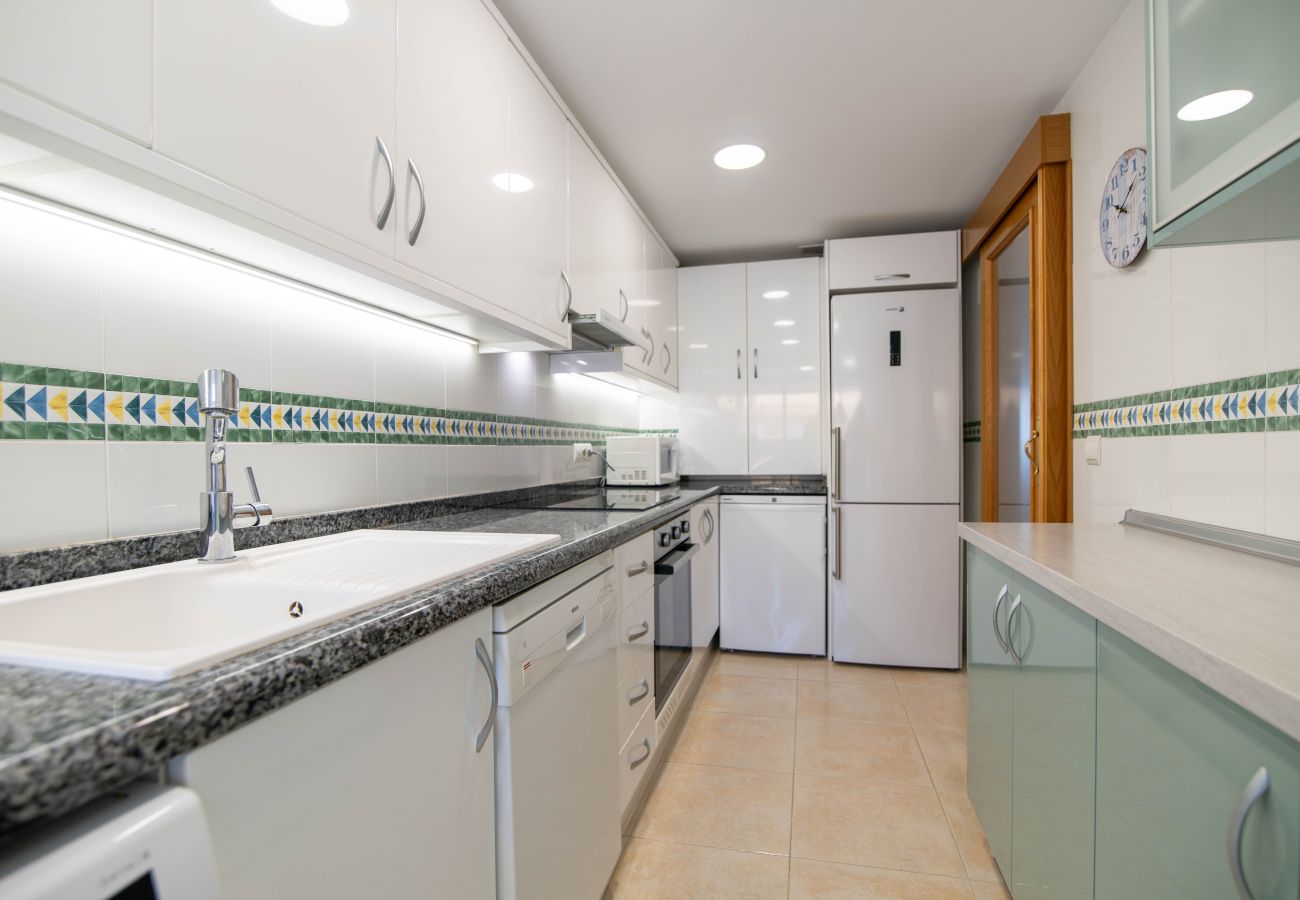 Apartamento en Playa de Gandía - AIGUABLAVA 8-7-15 - alquiler solo familias