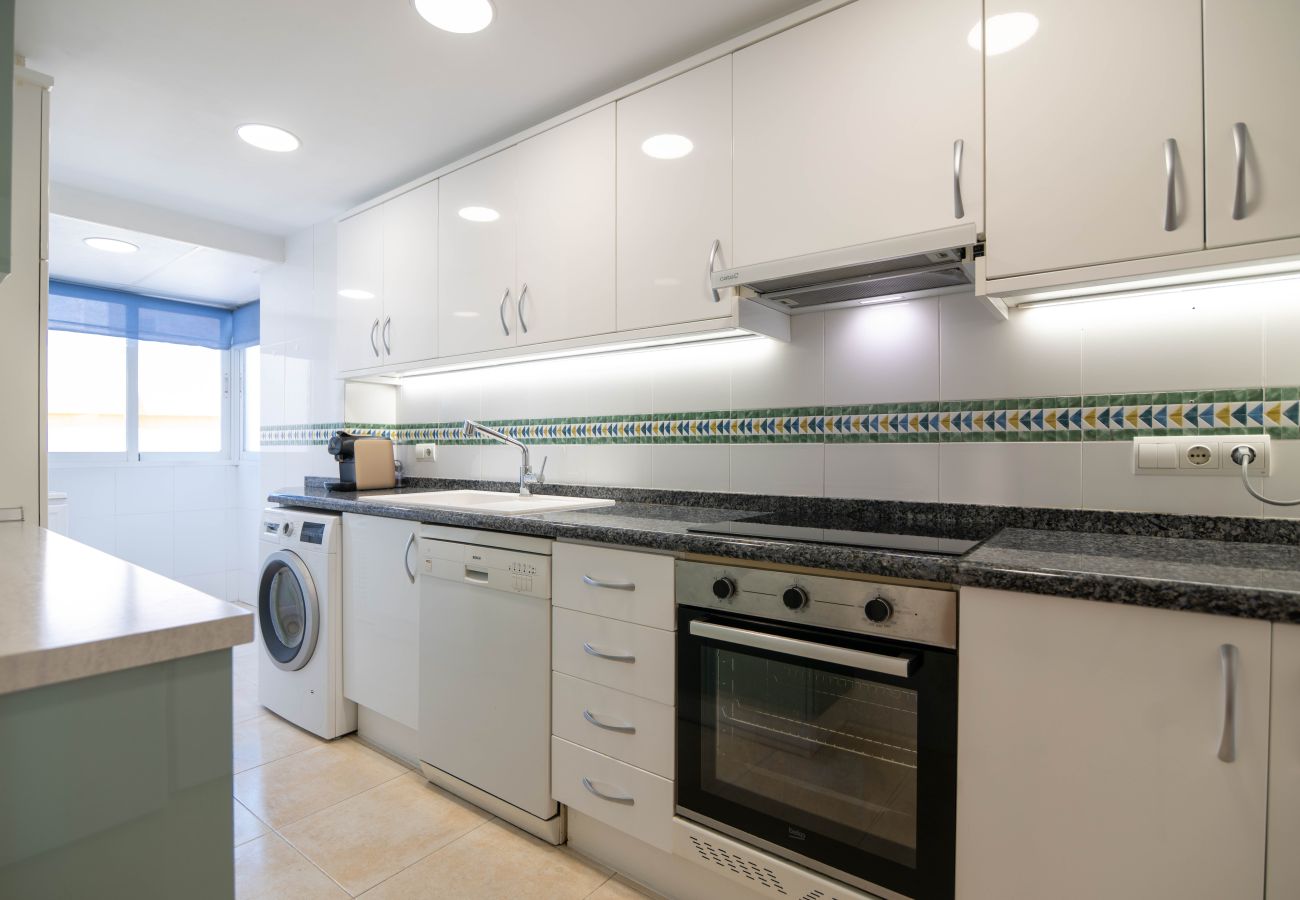 Apartamento en Playa de Gandía - AIGUABLAVA 8-7-15 - alquiler solo familias
