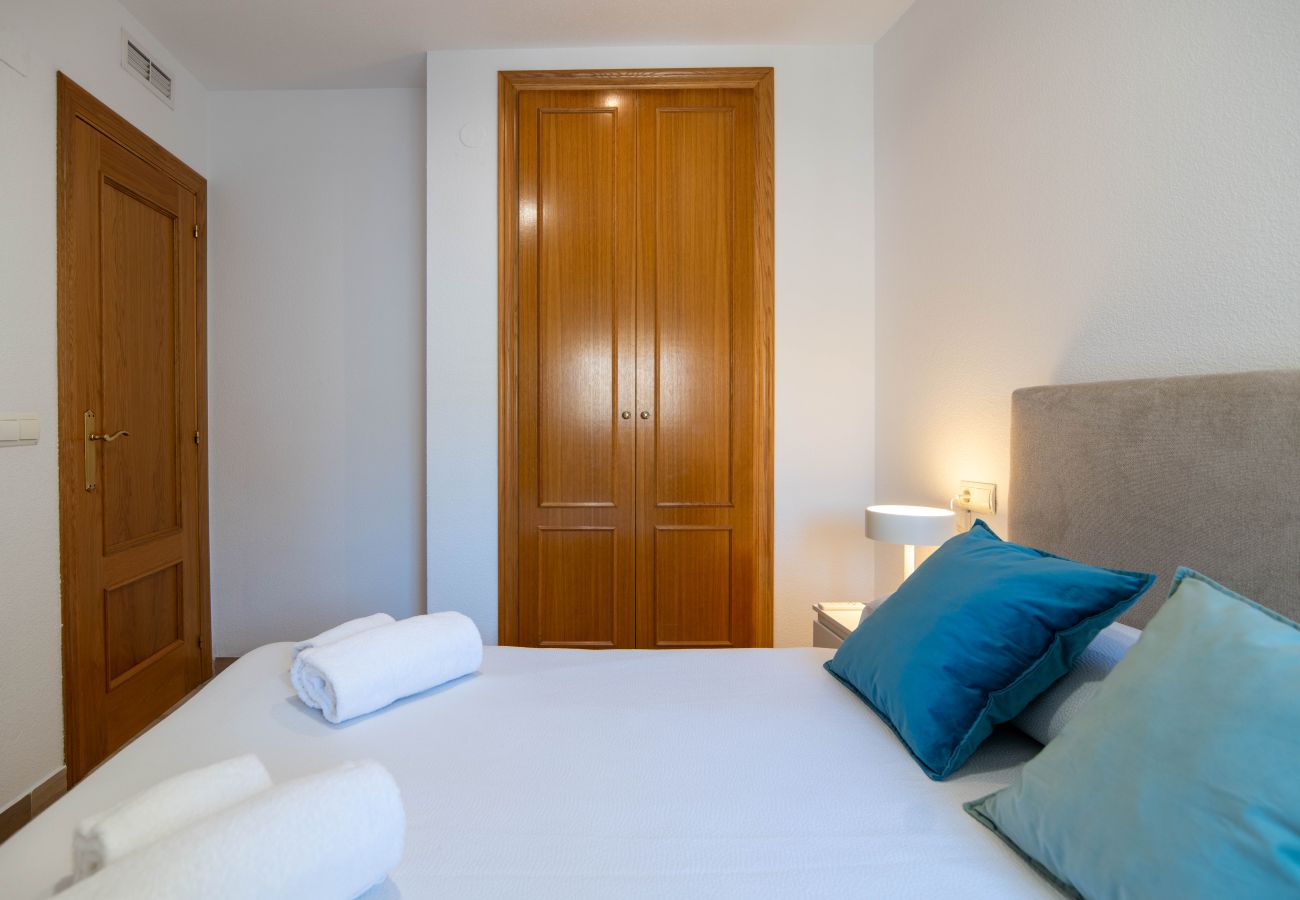 Apartamento en Playa de Gandía - AIGUABLAVA 8-7-15 - alquiler solo familias