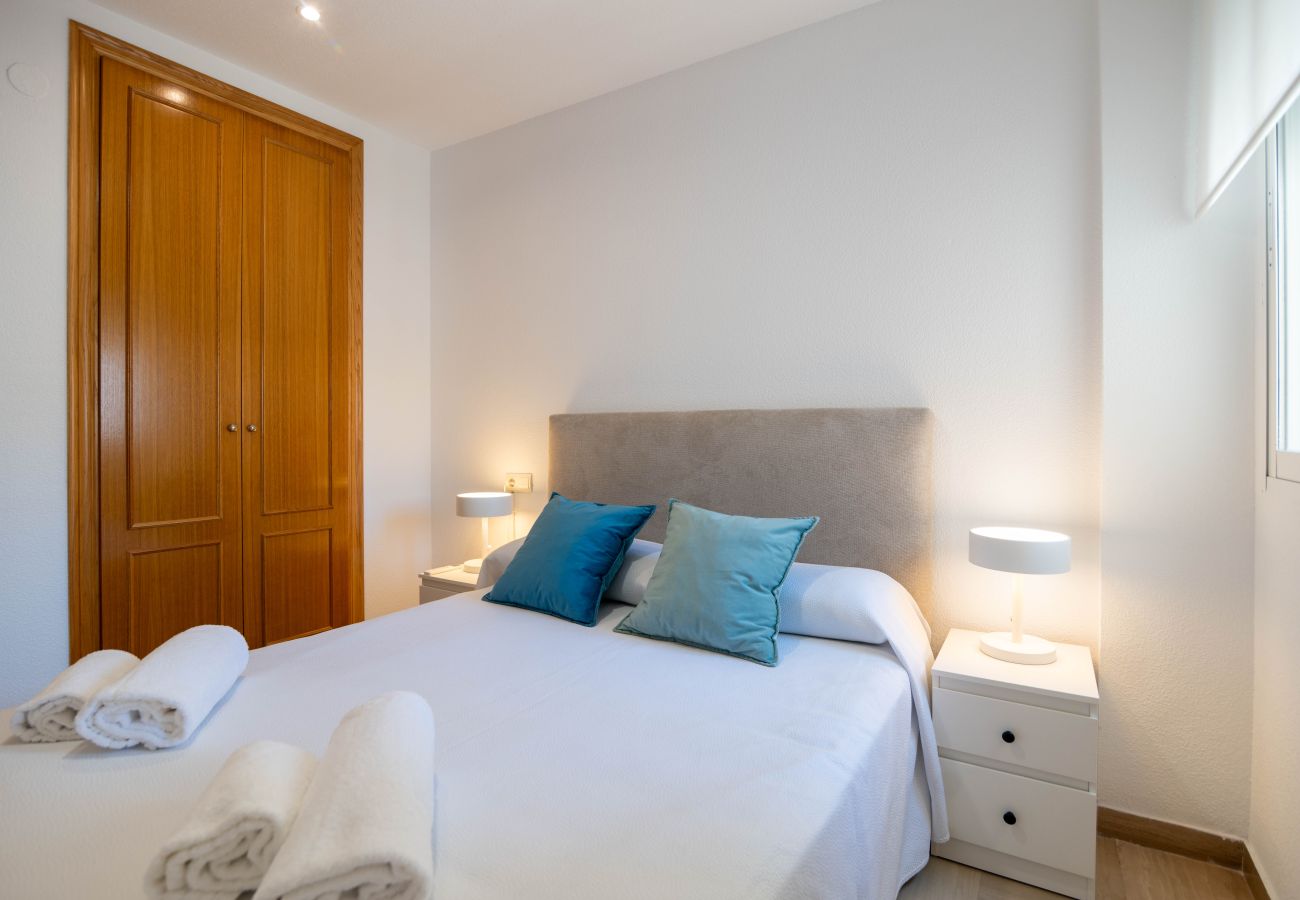 Apartamento en Playa de Gandía - AIGUABLAVA 8-7-15 - alquiler solo familias
