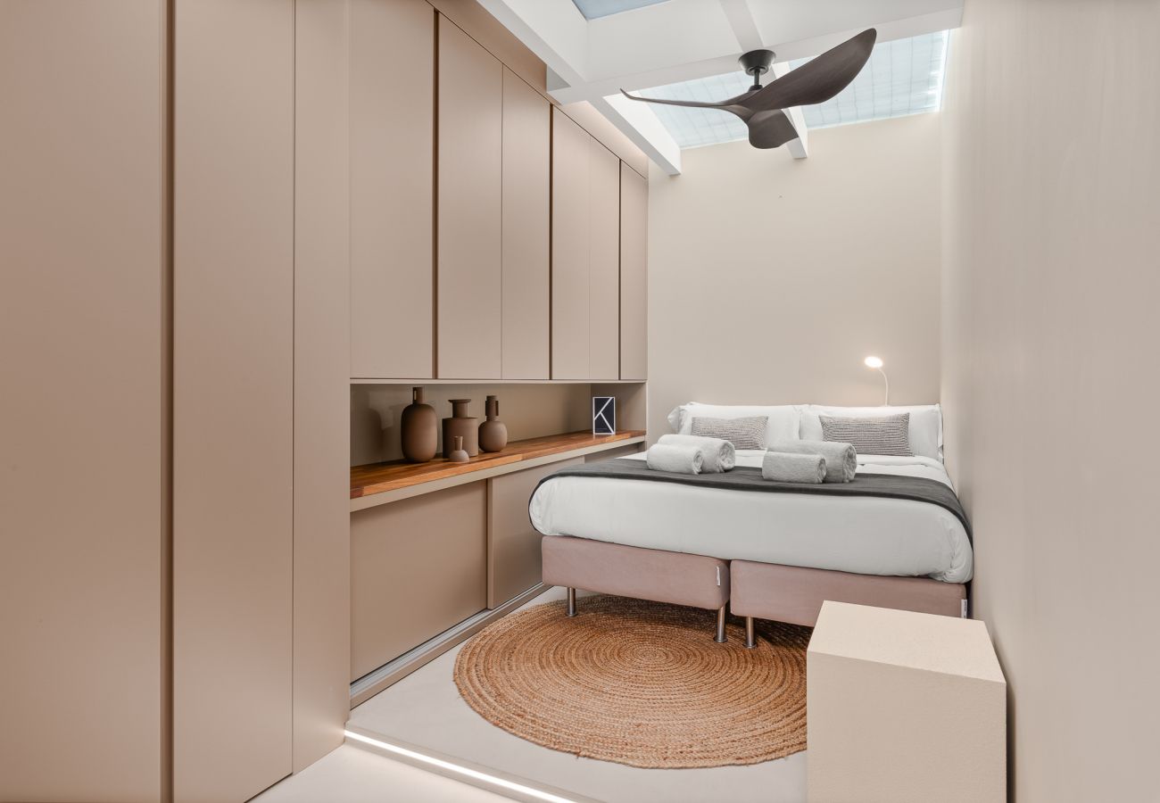 Villa en Adeje - Golden Horizon Retreat