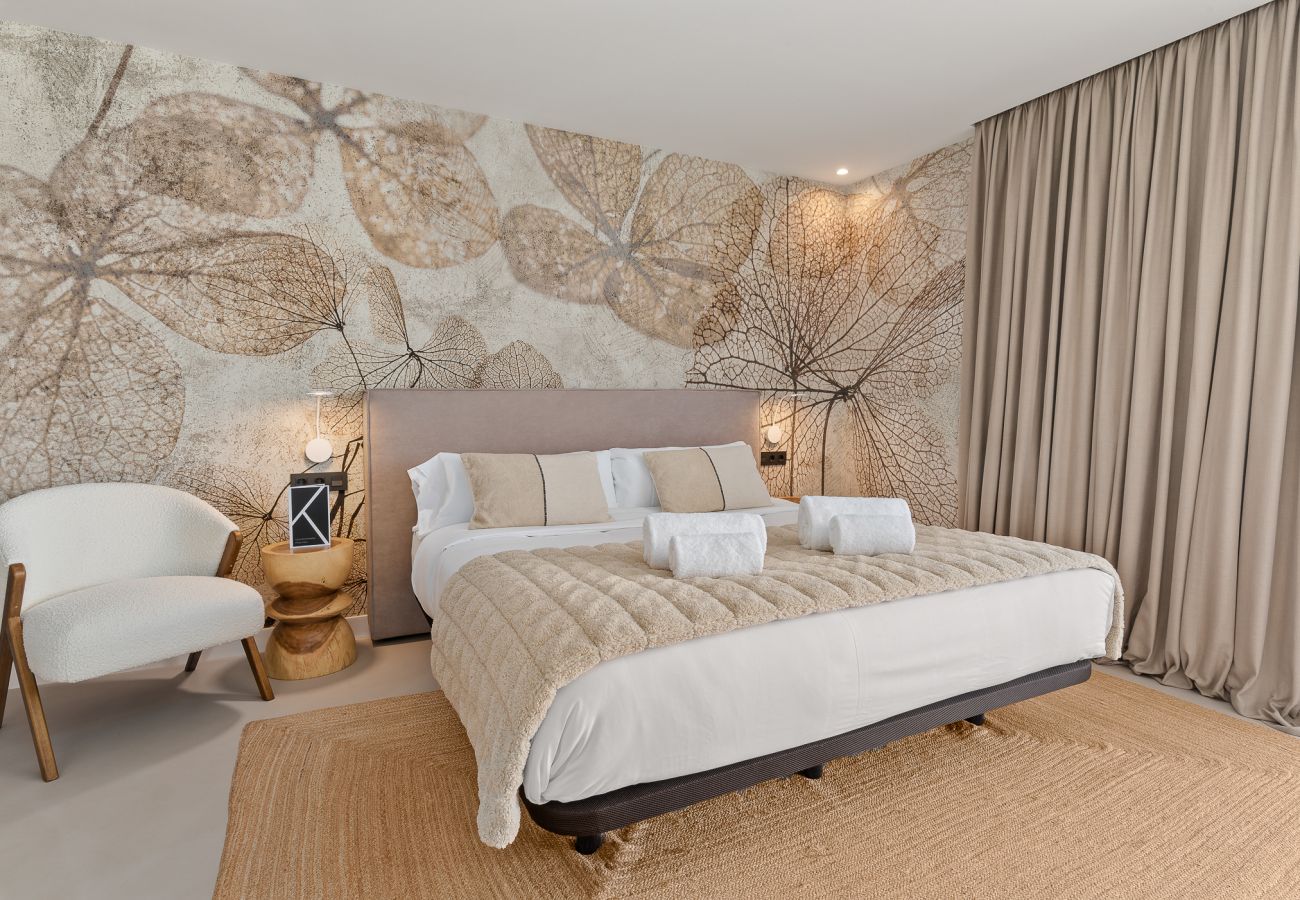 Villa en Adeje - Golden Horizon Retreat