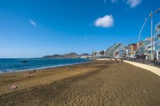Casa en Las Palmas de Gran Canaria - Passage to the Beach By CanariasGetaway