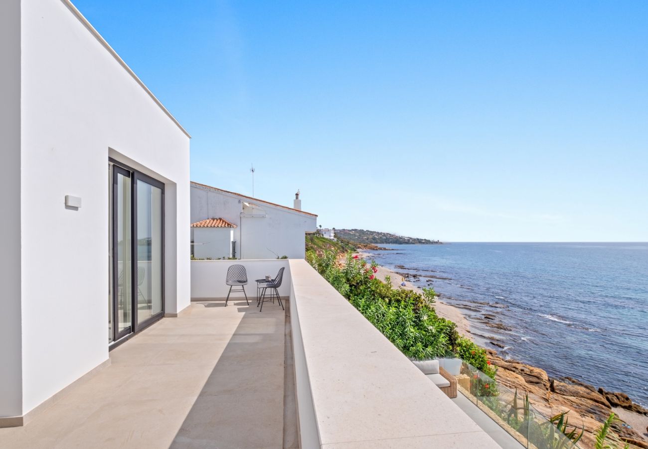 Villa en Torreguadiaro - The Ivory Escape