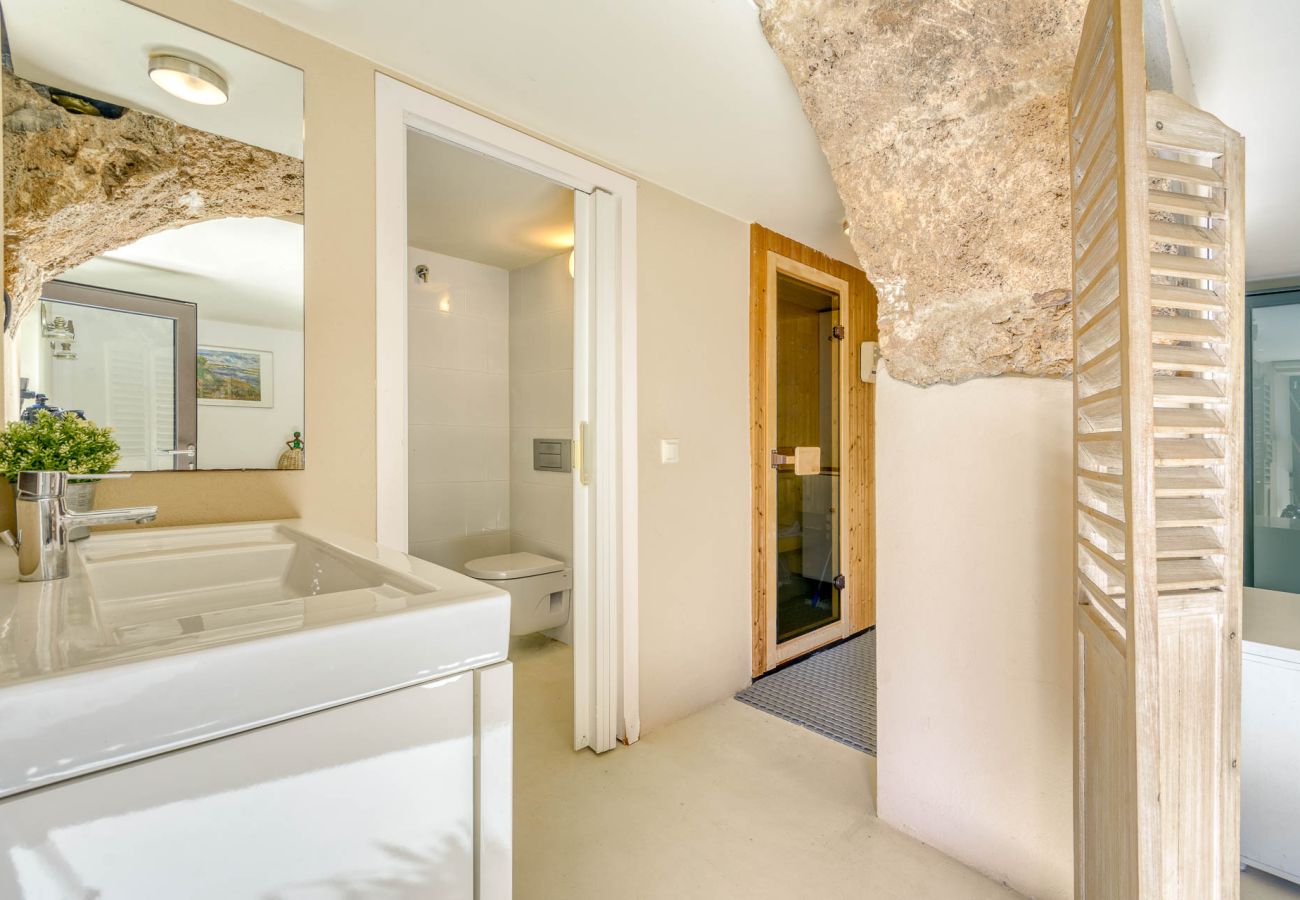 Casa en Boadella i les Escaules - Villa Muga Privé