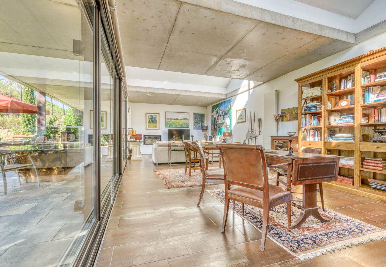 Casa en Boadella i les Escaules - Villa Muga Privé