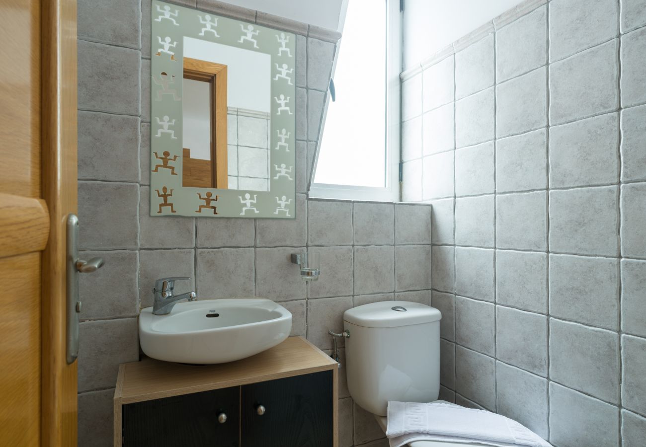 Casa adosada en Telde - Adosado en Telde con piscina y vistas al mar