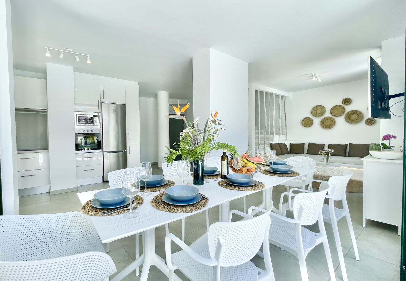 Casa en Guía de Isora - TauchoLux con piscina y barbacoa