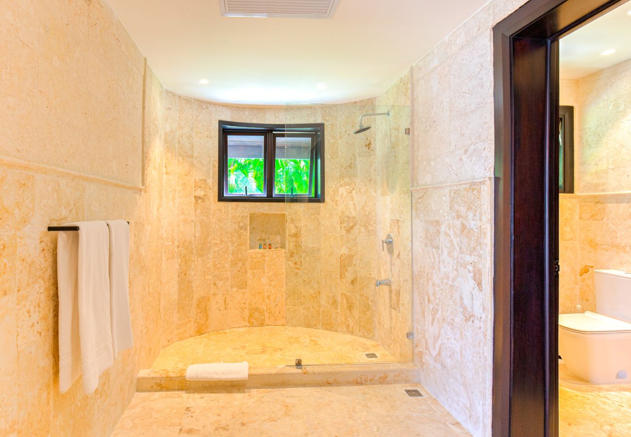 Villa en Punta Cana - Villa Aria – Golf & Lake Heaven