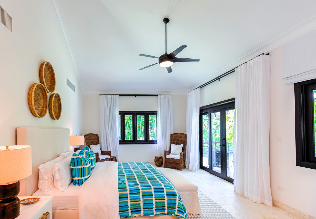 Villa en Punta Cana - Villa Aria – Golf & Lake Heaven