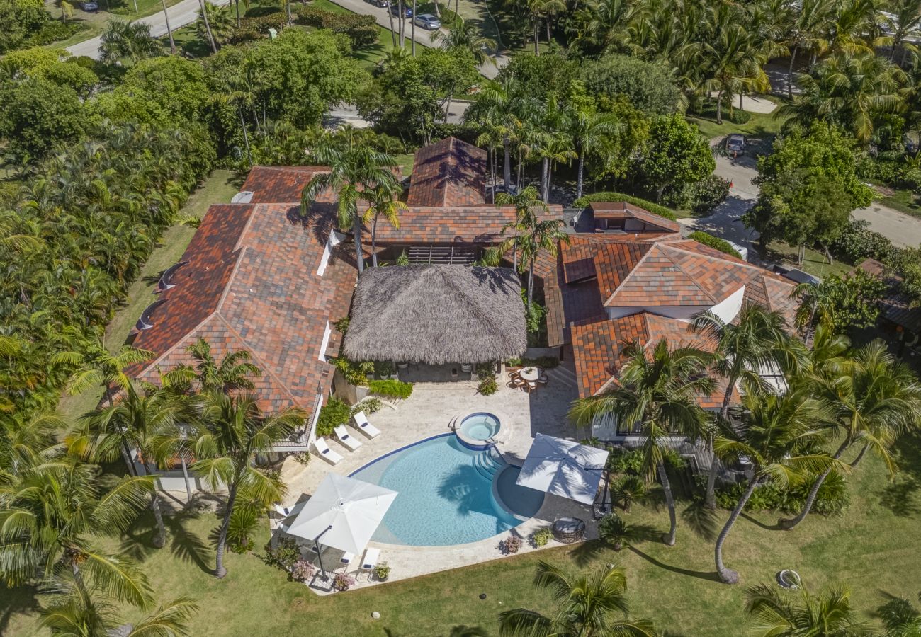 Villa en Punta Cana - Villa Aria – Golf & Lake Heaven
