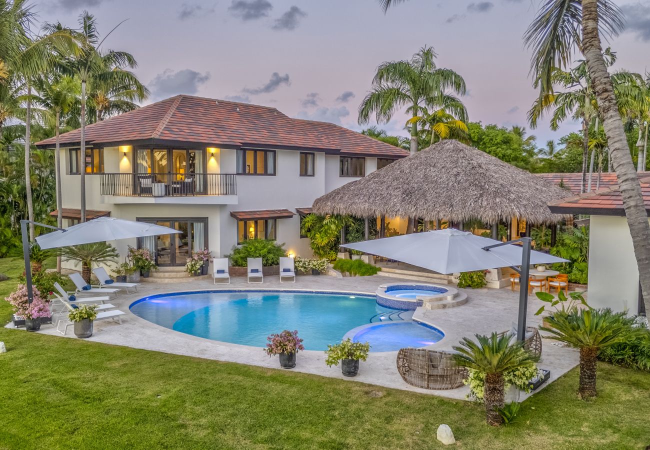 Villa en Punta Cana - Villa Aria – Golf & Lake Heaven
