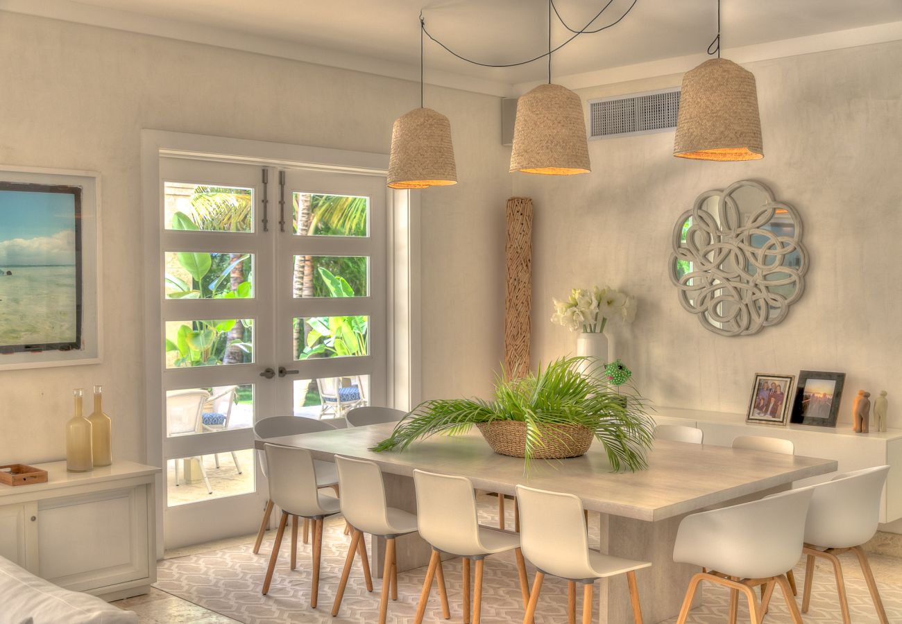 Villa en Punta Cana - Villa Yellow Bear 