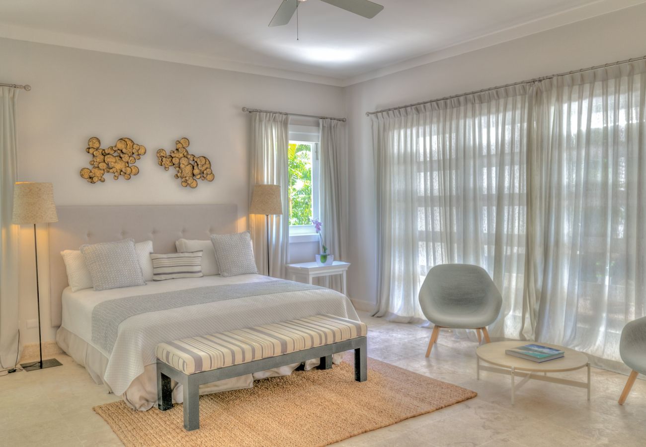 Villa en Punta Cana - Villa Yellow Bear 