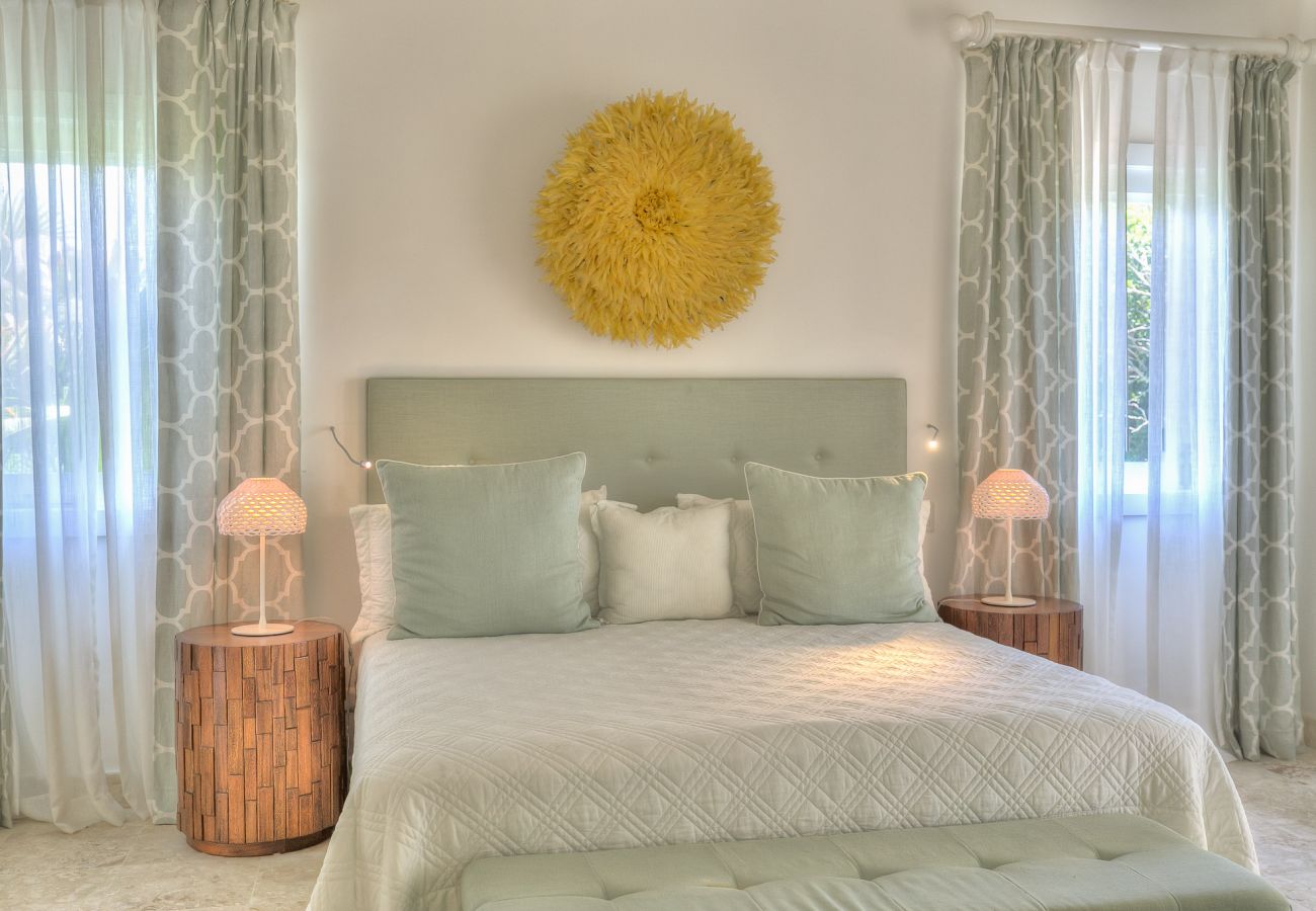 Villa en Punta Cana - Villa Yellow Bear 