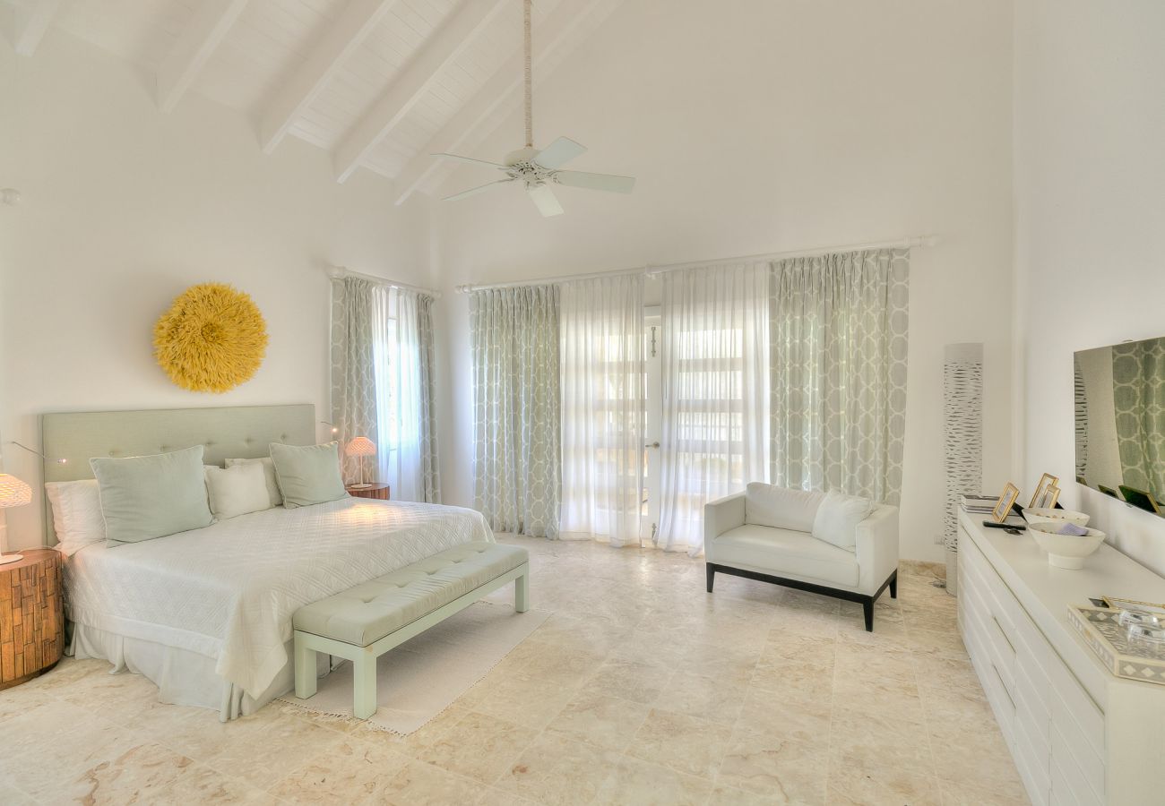 Villa en Punta Cana - Villa Yellow Bear 