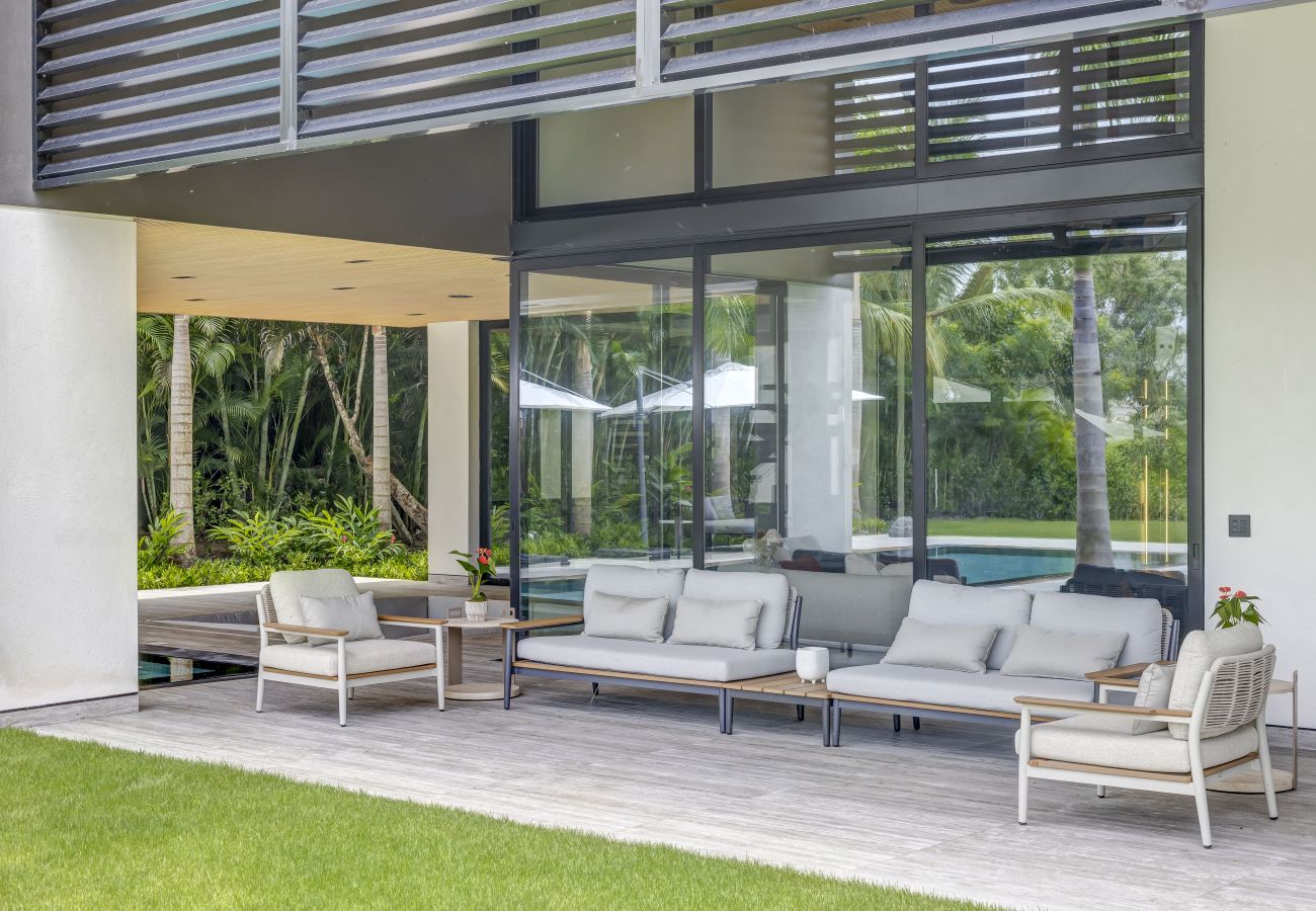 Villa en Punta Cana - Hacienda B14 - Stylish Modern Golf Villa 