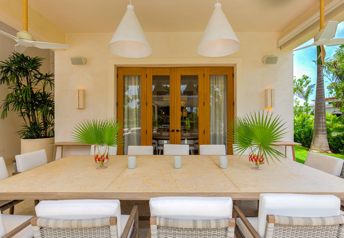 Villa en Punta Cana - Villa Hacienda A31 Golf Front  Evergreen Gardens Villa