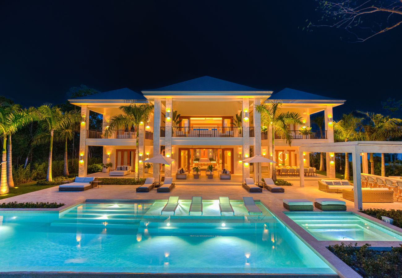 Villa en Punta Cana - Villa Hacienda A31 Golf Front  Evergreen Gardens Villa