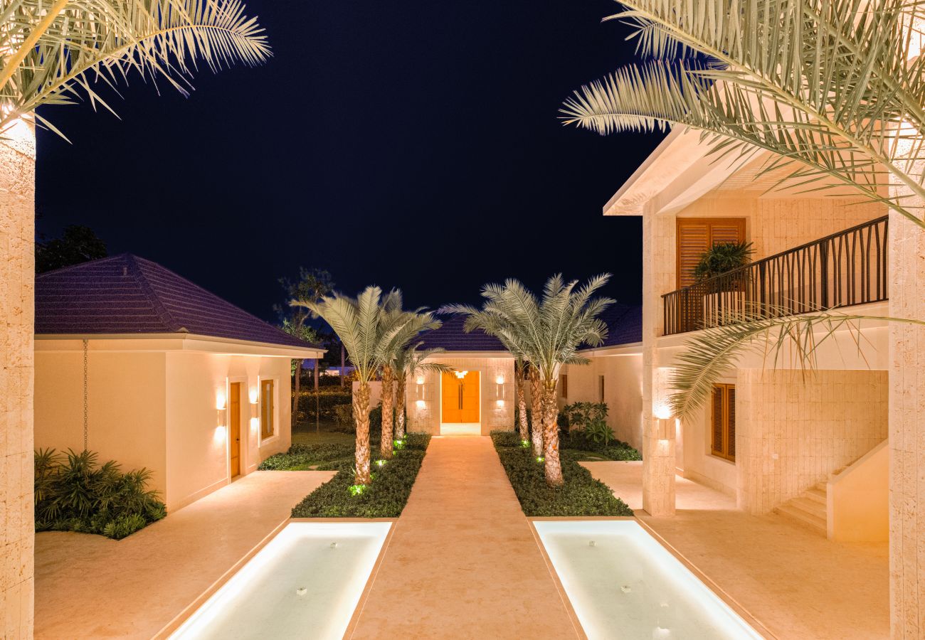 Villa en Punta Cana - Villa Hacienda A31 Golf Front  Evergreen Gardens Villa