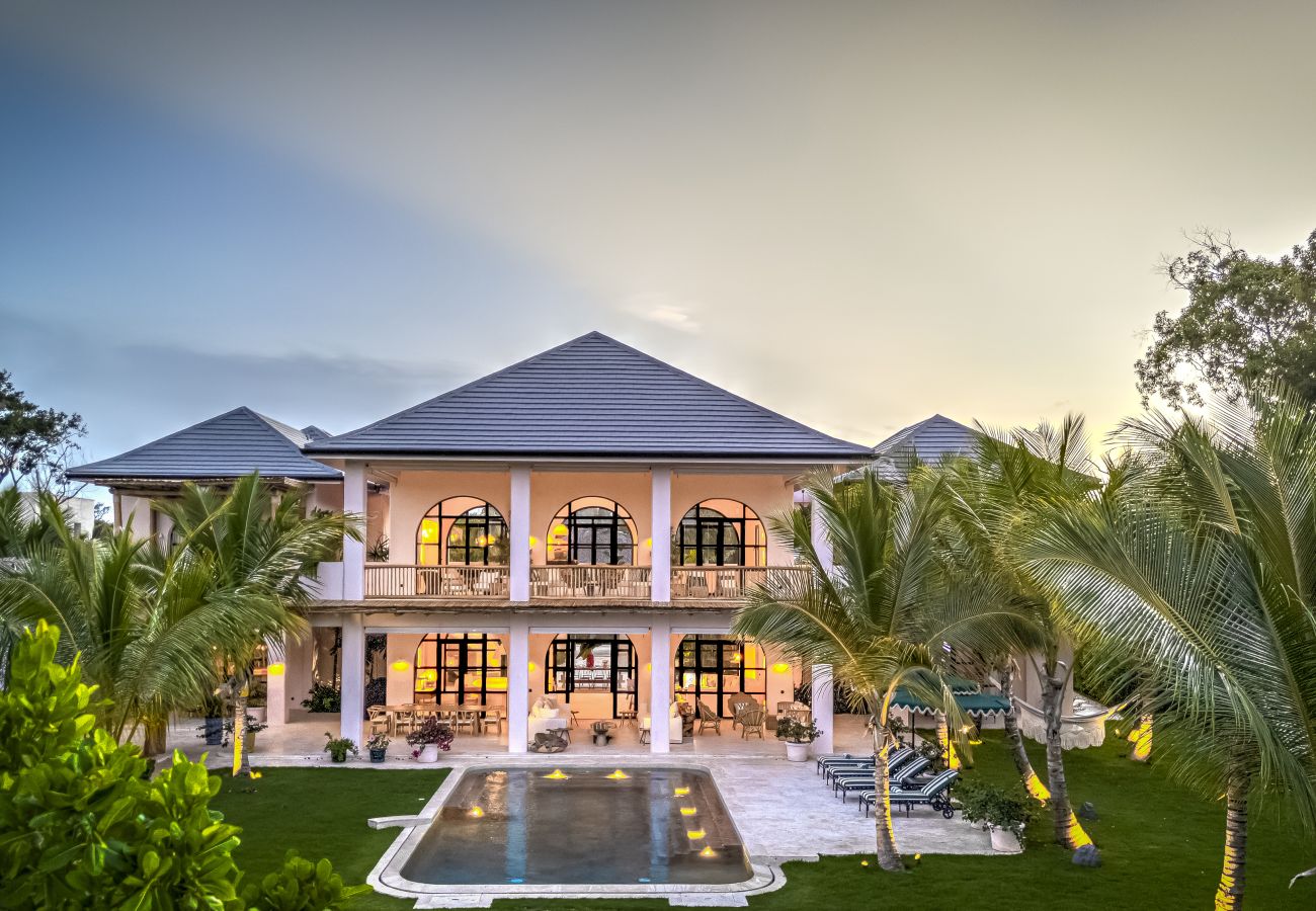 Villa en Punta Cana - Villa Hacienda La Paloma  - Luxurious Tropical  Retreat  