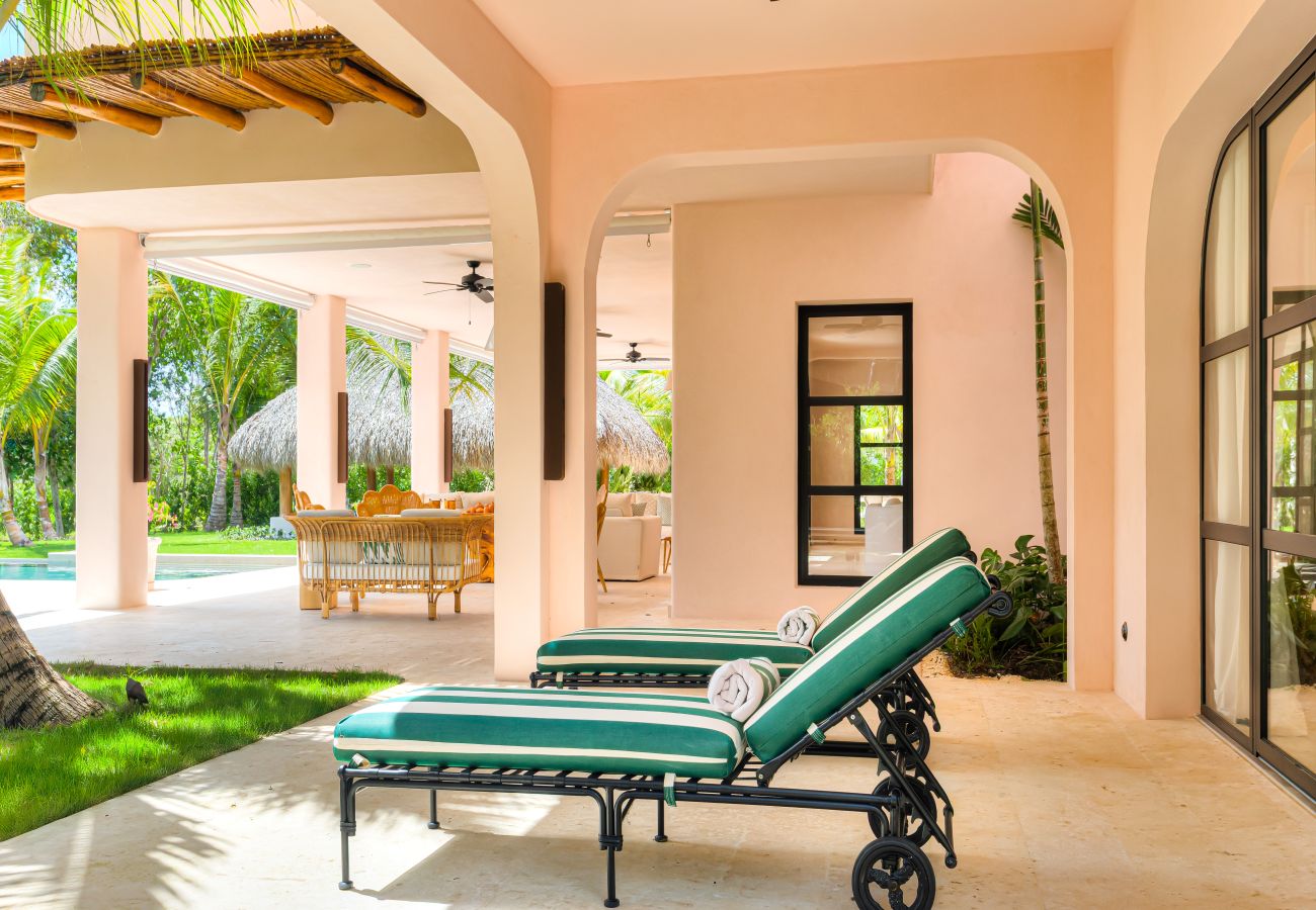 Villa en Punta Cana - Villa Hacienda La Paloma  - Luxurious Tropical  Retreat  