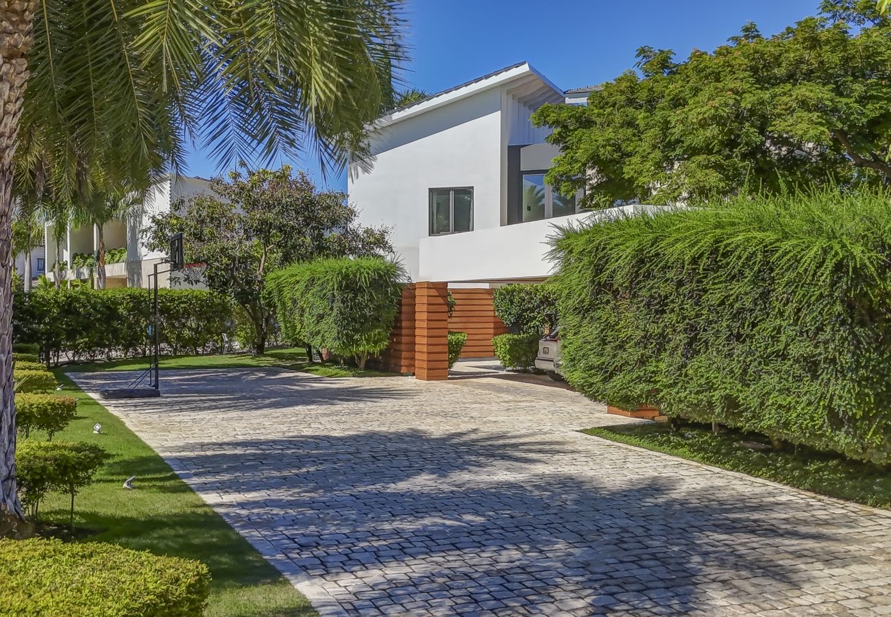 Villa en Punta Cana - Villa Hacienda A39 - Lakefront With Golf View 