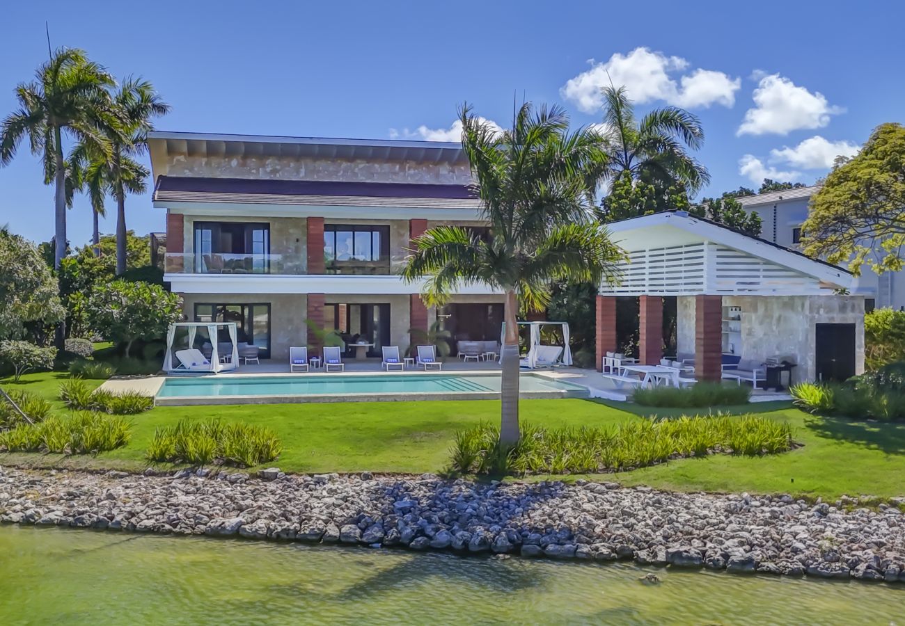 Villa en Punta Cana - Villa Hacienda A39 - Lakefront With Golf View 
