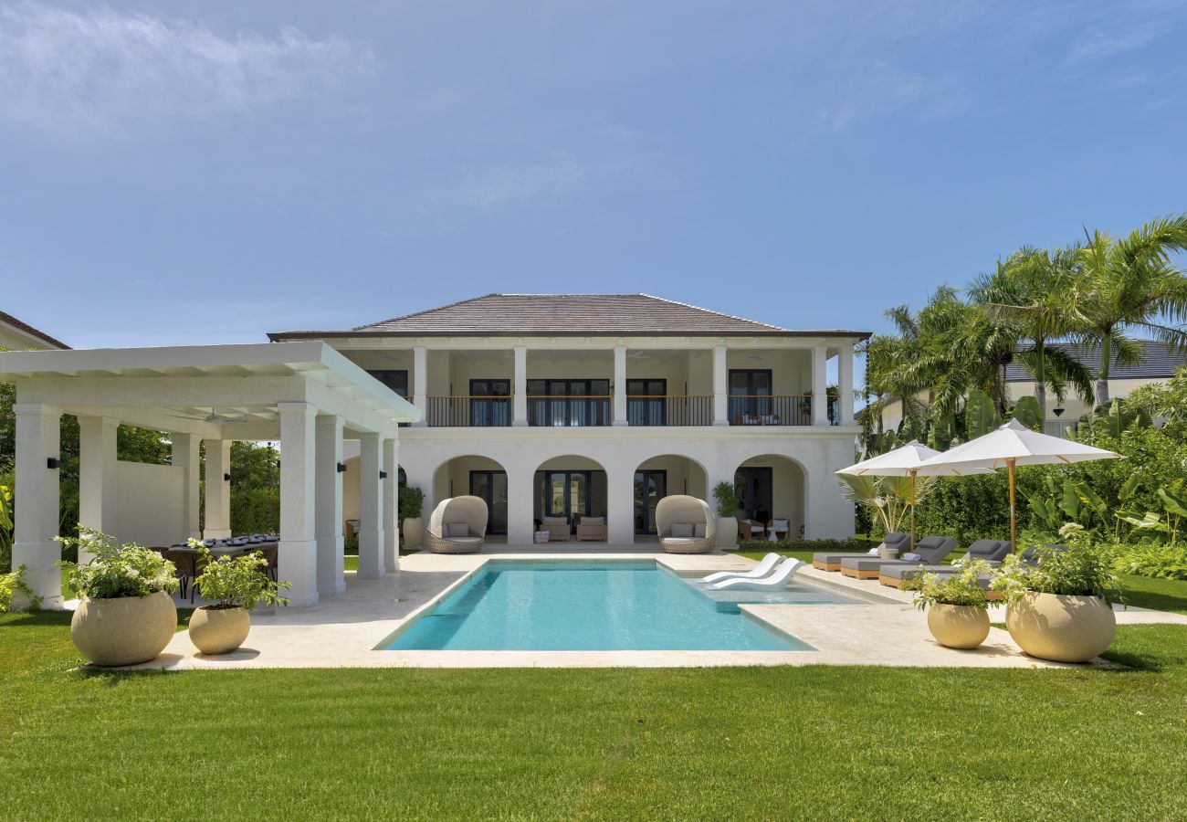 Villa en Punta Cana - Villa Hacienda A43 Timeless Elegante With Modern Comfort 