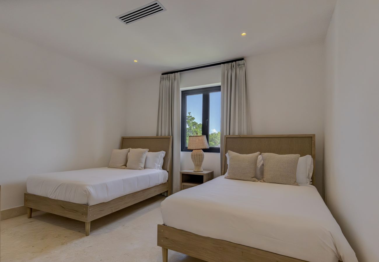 Villa en Punta Cana - Villa Hacienda A43 Timeless Elegante With Modern Comfort 