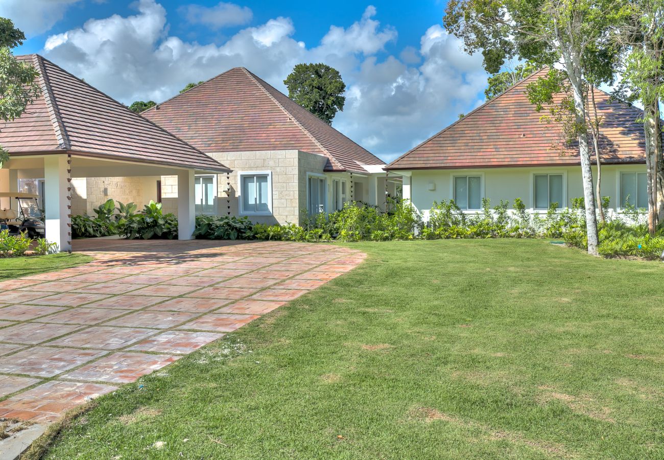 Villa en Punta Cana - Villa Hacienda A18 - Cheerful and Bright Golf View 