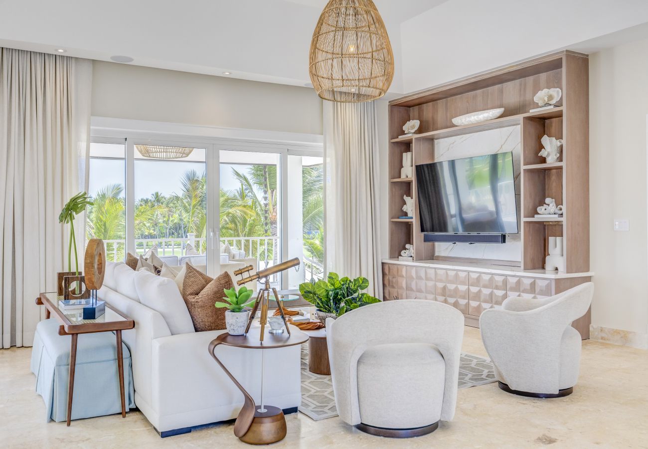 Villa en Punta Cana - La Cana H9, Exquisite Villa With Golf View 