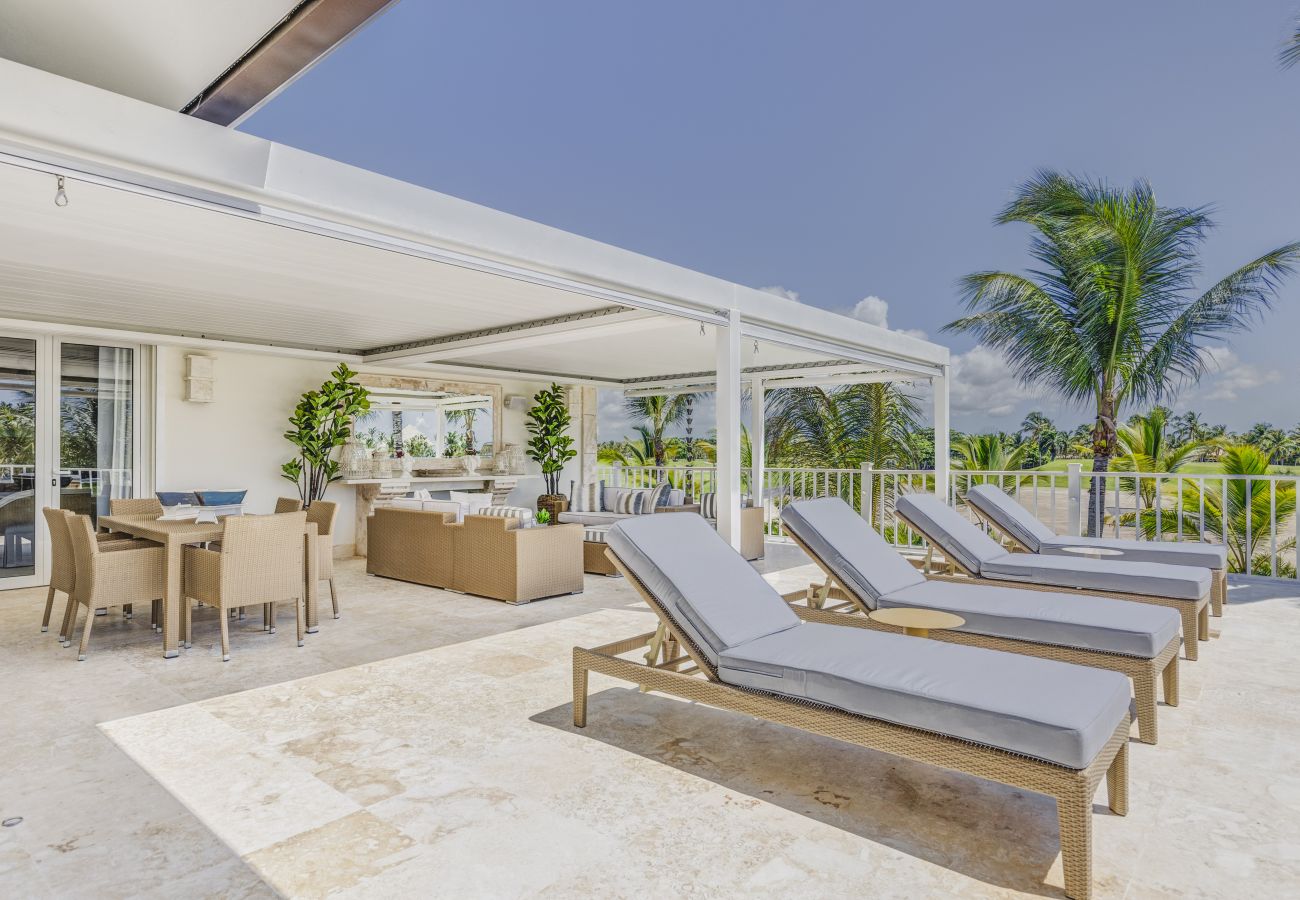 Villa en Punta Cana - La Cana H9, Exquisite Villa With Golf View 