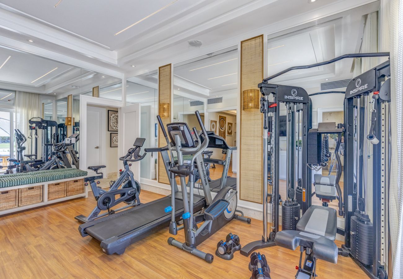 Villa en Punta Cana - La Cana H9, Exquisite Villa With Golf View 