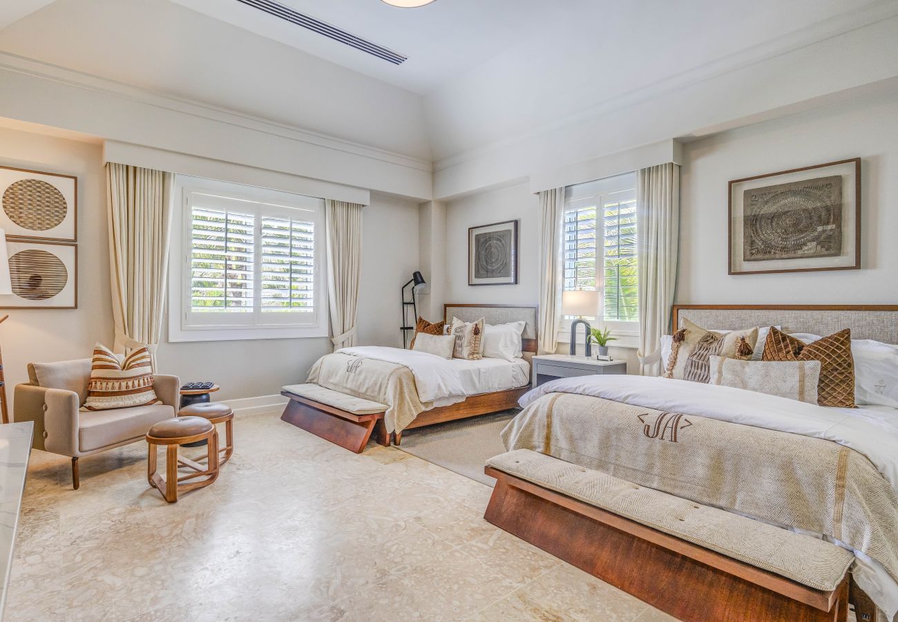 Villa en Punta Cana - Serena 4 - Beachfront Timeless Elegance 