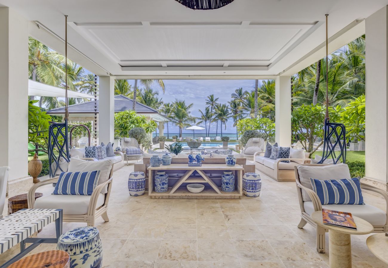 Villa en Punta Cana - Serena 4 - Beachfront Timeless Elegance 