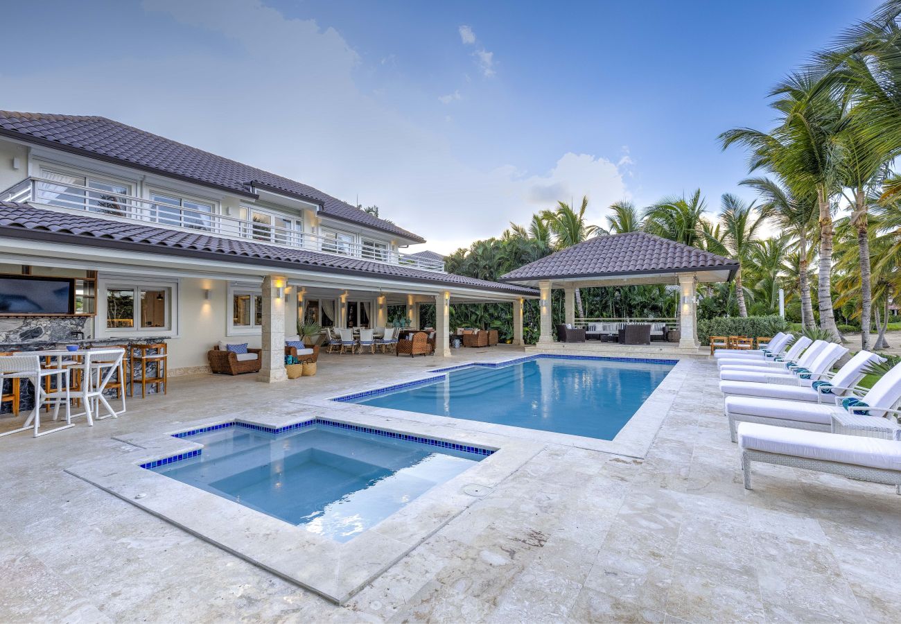 Villa en Punta Cana - Tortuga D8 - Spacious Golf Villa 